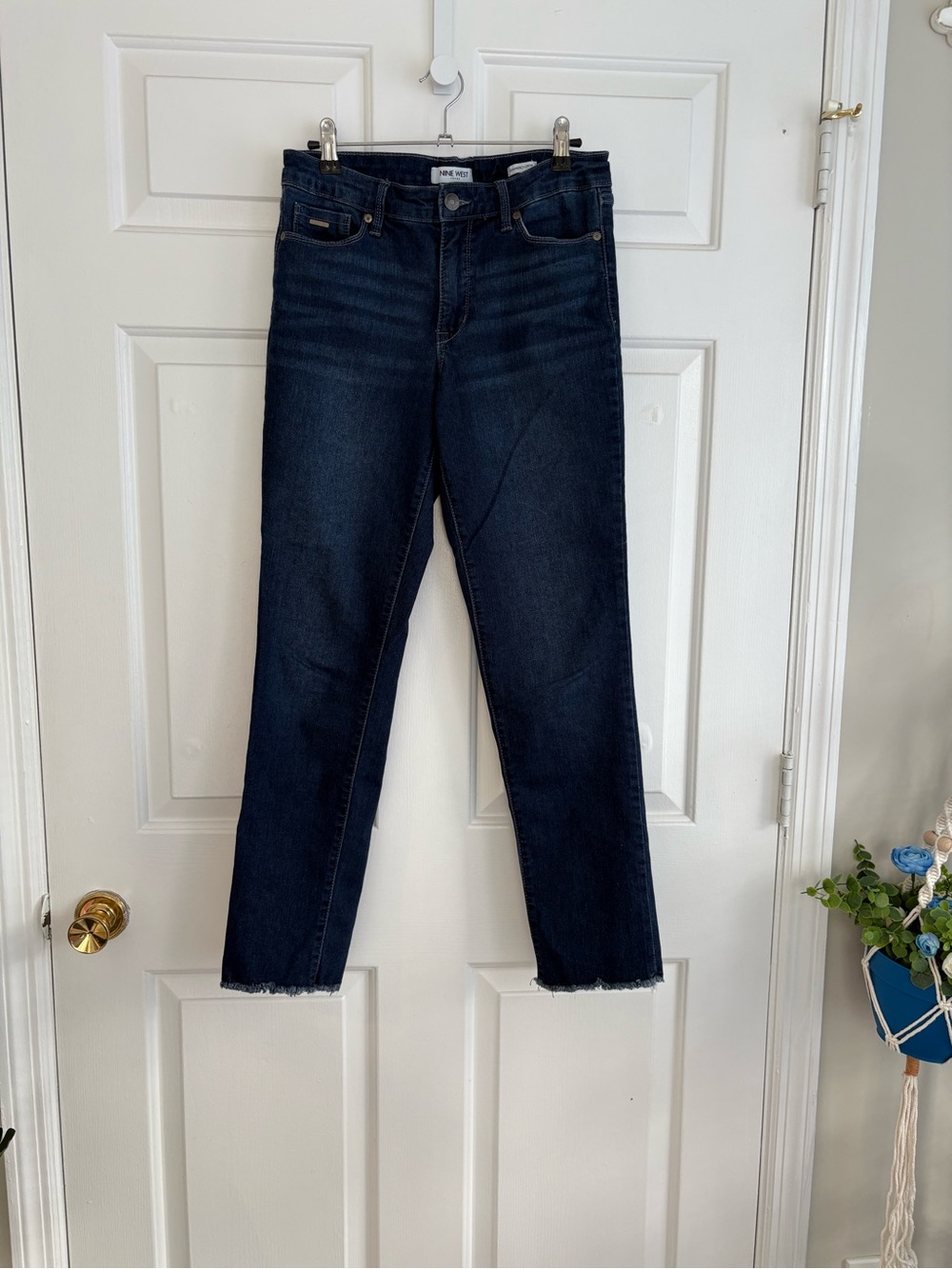 Nine West Dark Indigo Cropped Straight Jeans